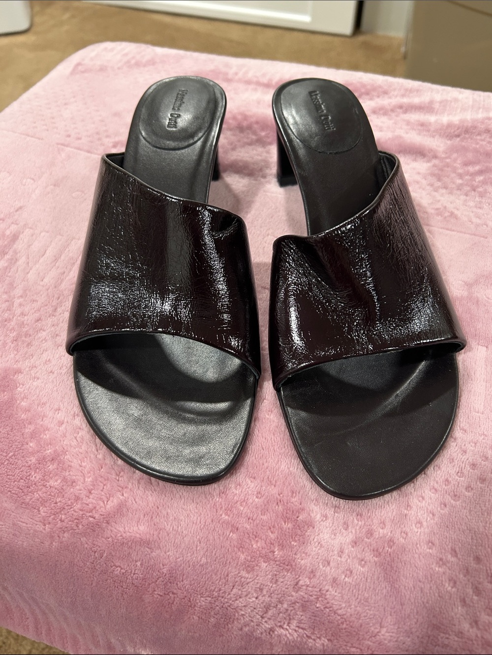 Massimo Dutti Glossy Dark Burgundy Slide Heels